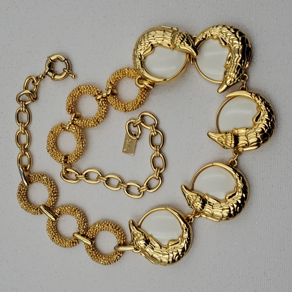 Lilly Pulitzer Gold Tone Alligator Necklace - Picture 5 of 11